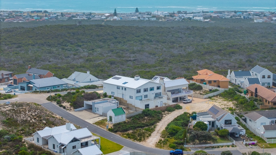 4 Bedroom Property for Sale in Oceanview Heights Western Cape